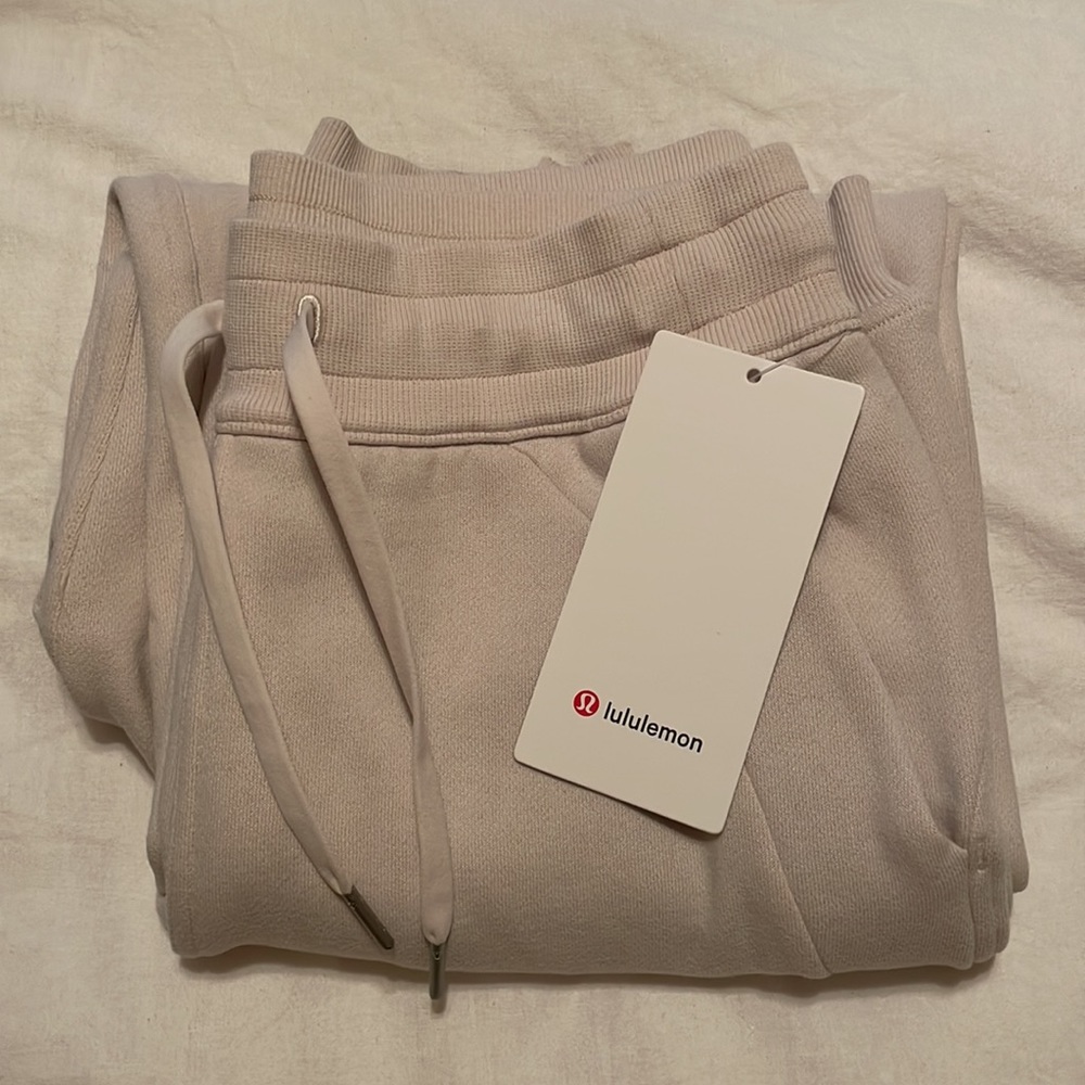 Lululemon Scuba HR Relaxed Jogger